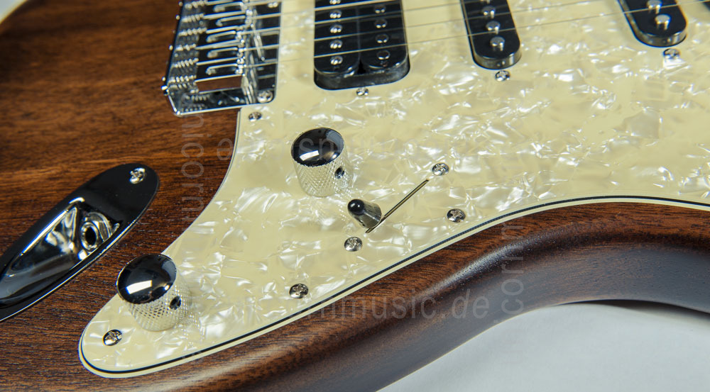 to article description / price Electric Guitar BERSTECHER Old Whisky + hard case - made in Germany