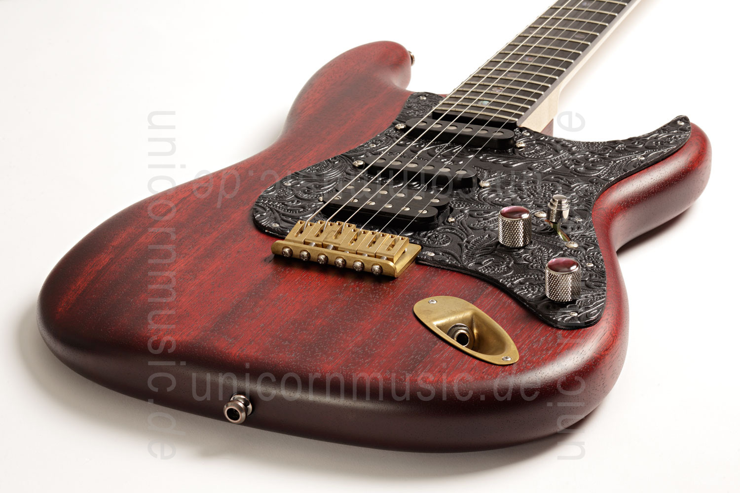 to article description / price Electric Guitar BERSTECHER Vintage 2018 - Black Cherry / Floral Black + hard case - made in Germany