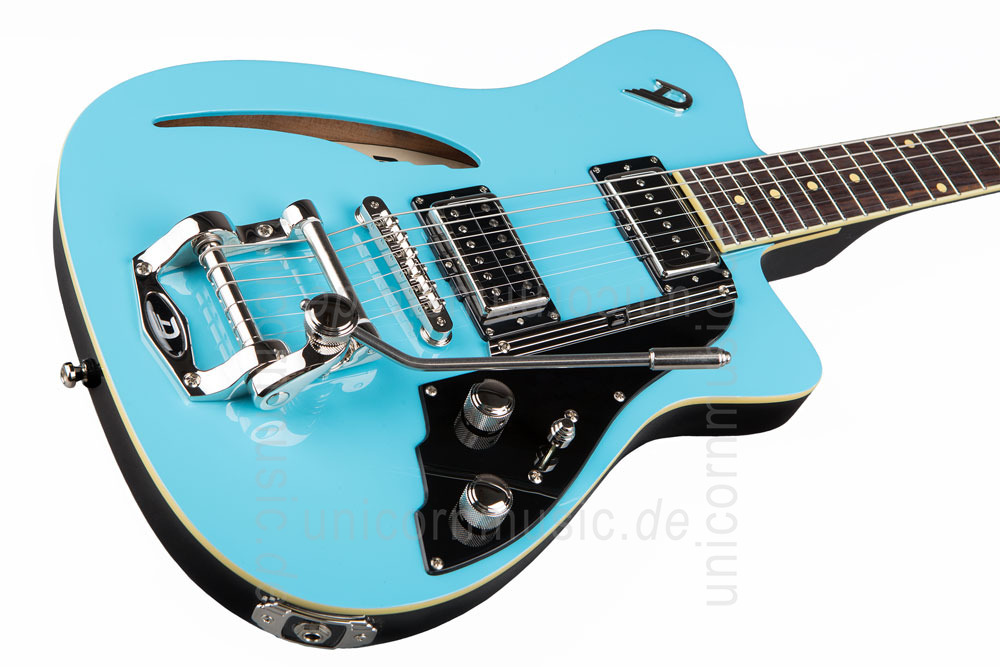 to article description / price Electric Guitar DUESENBERG CARIBOU - Narvik Blue - Tremolo 