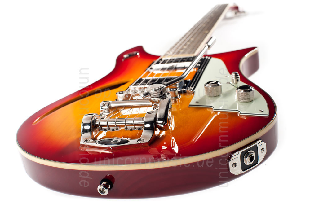 to article description / price Electric Guitar DUESENBERG DOUBLE CAT - FIREBURST