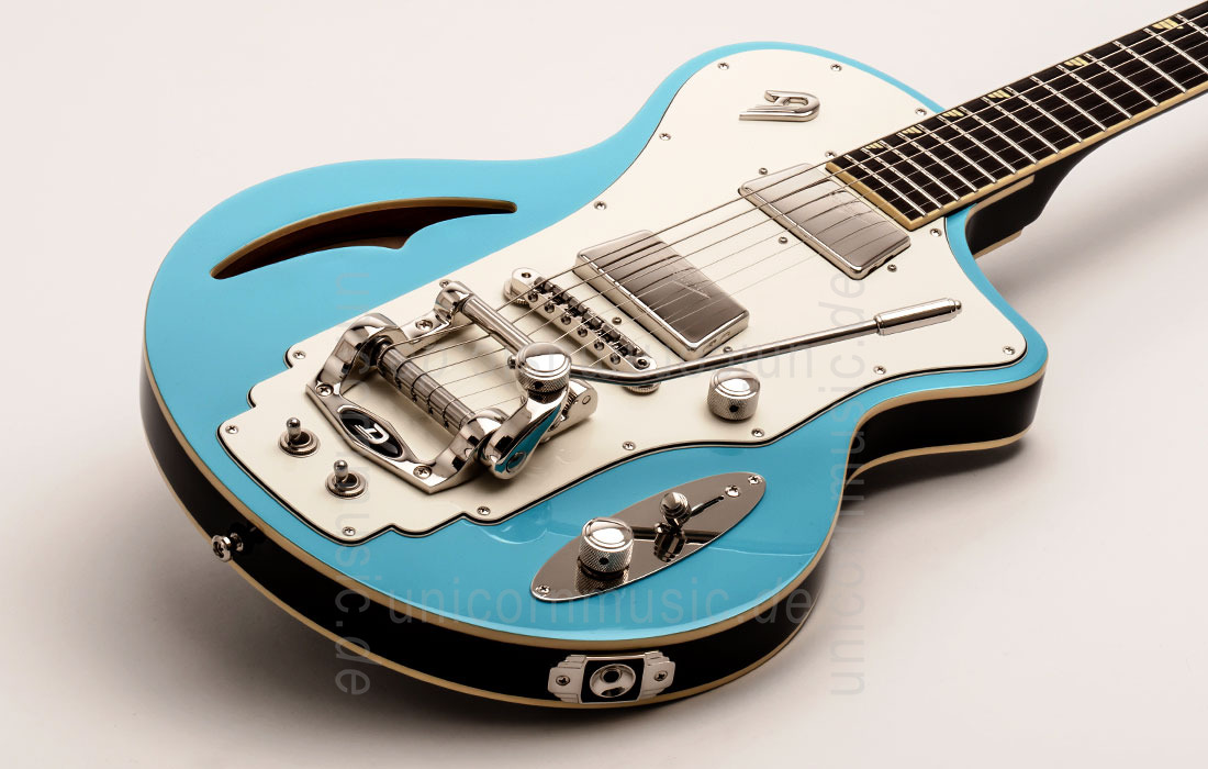 to article description / price Electric Guitar DUESENBERG JULIA - NARVIK BLUE + custom line case