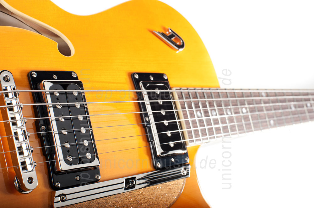 to article description / price Electric Guitar DUESENBERG STARPLAYER TV - Trans-Orange + Custom Line Case