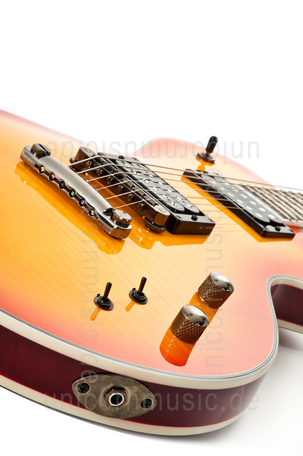 to article description / price Electric Guitar FERNANDES MONTEREY ELITE - Honey Burst + Hardase