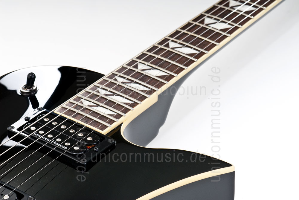 to article description / price Electric Guitar FERNANDES RAVELLE DELUXE - Black + Case