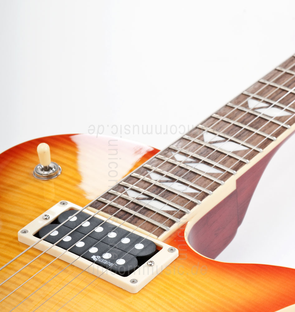 to article description / price Electric Guitar FERNANDES RAVELLE ELITE - Honeyburst - Sustainer + Case