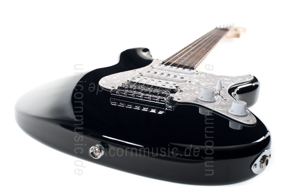 to article description / price Electric Guitar FERNANDES RETROROCKET X - SSH Version - Black