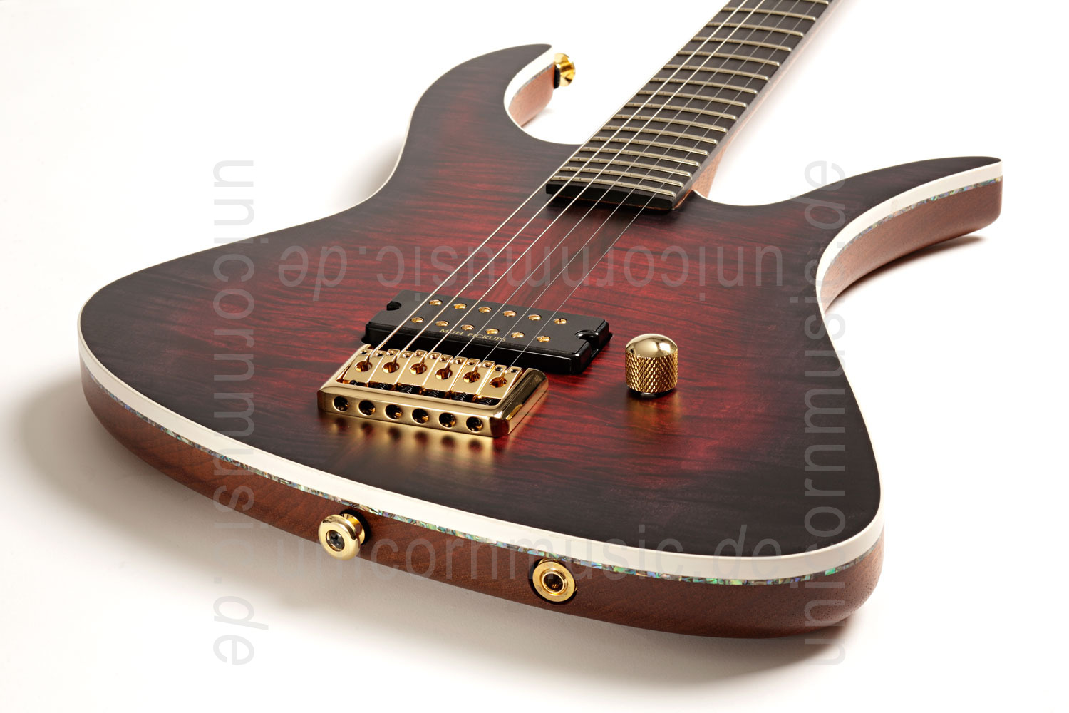to article description / price Electric MGH GUITARS Blizzard Beast Premium Deluxe - black cherry burst  - made in Germany