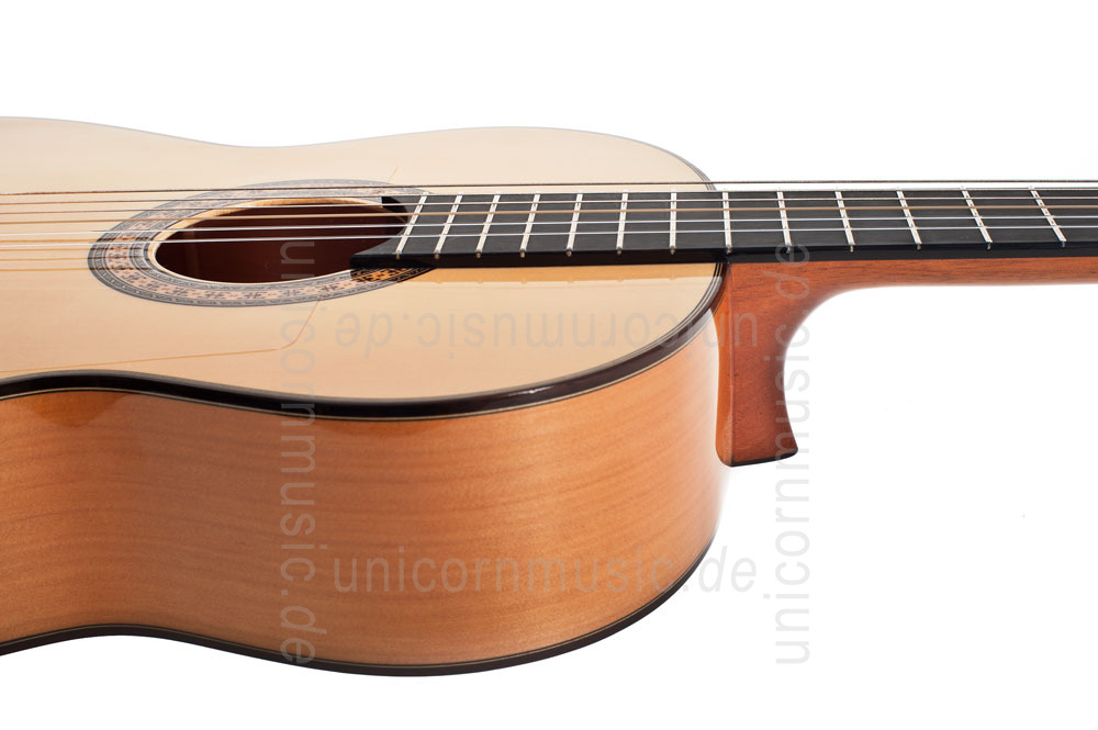to article description / price Spanish Flamenco Guitar CAMPS PRIMERA CYPRESS (blanca) - all solid - spruce top
