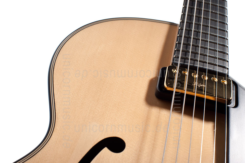 to article description / price Full-Resonance Archtop Jazz Guitar HOFNER NEW PRESIDENT HNP-N-0 + hardcase - solid spruce top