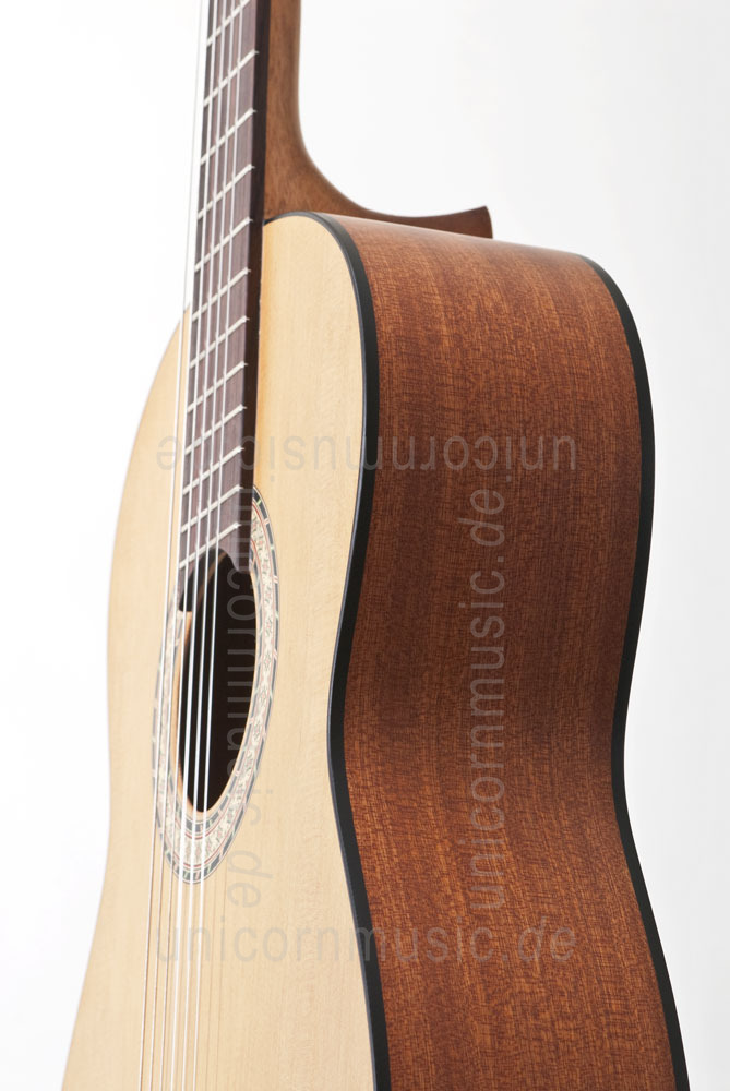 to article description / price Spanish Classical Guitar CAMPS SON-SATIN C - solid cedar top