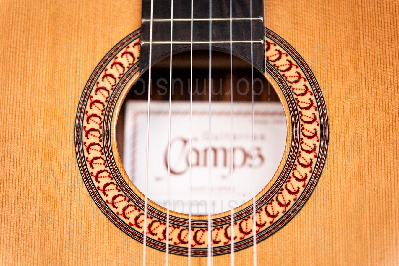 to article description / price Classical Guitar CAMPS CUT-600 - solid cedar top