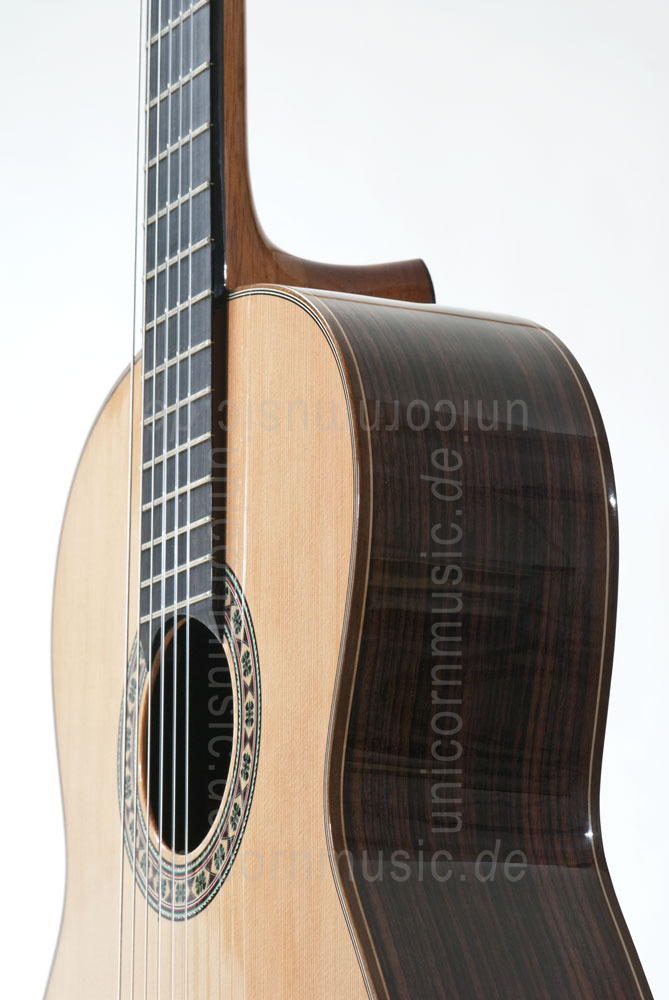 to article description / price Spanish Classical Guitar JOAN CASHIMIRA MODEL 130 Cedar - solid cedar top