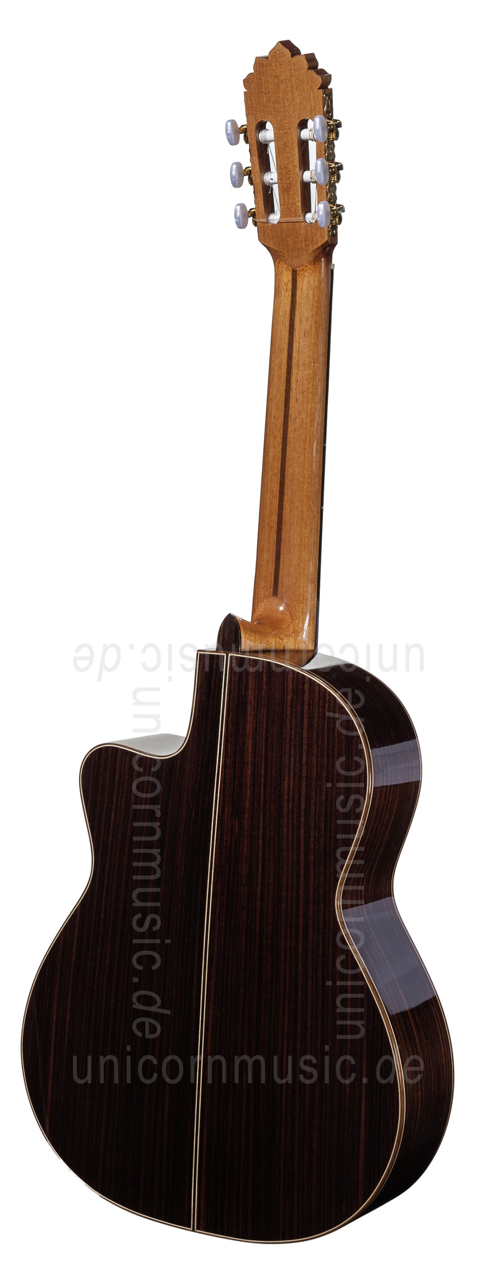 to article description / price Spanish Classical Guitar JOAN CASHIMIRA MODEL 130 Cutaway Spruce - without pickup - solid spruce top