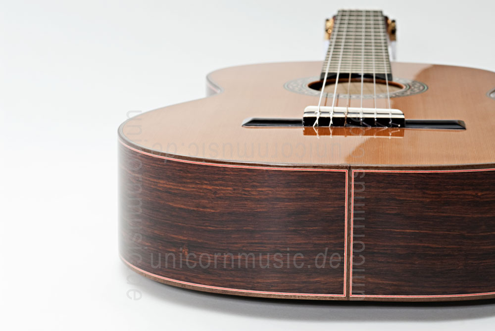 to article description / price Spanish Classical Guitar JOAN CASHIMIRA MODEL 140 Cedar - solid cedar top