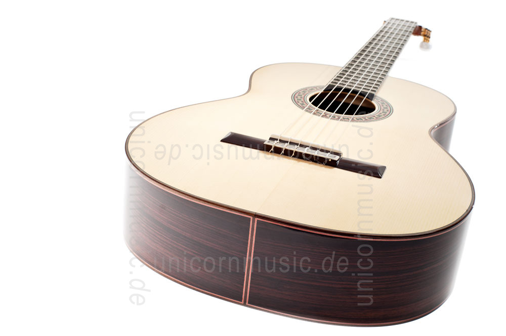 to article description / price Spanish Classical Guitar JOAN CASHIMIRA MODEL 140 Spruce