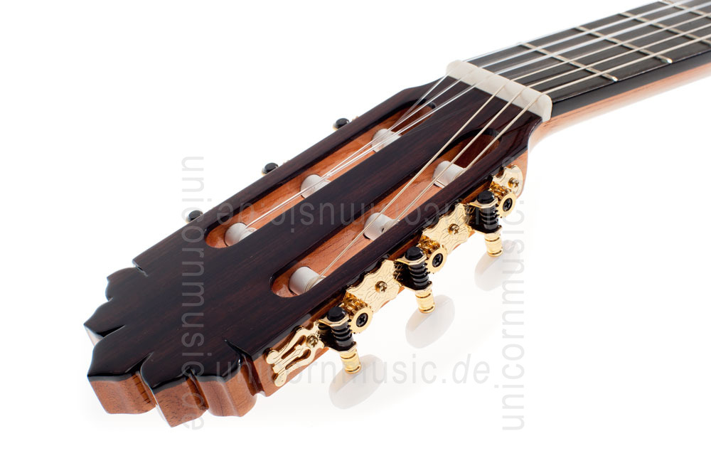 to article description / price Spanish Classical Guitar JOAN CASHIMIRA MODEL 140 Spruce
