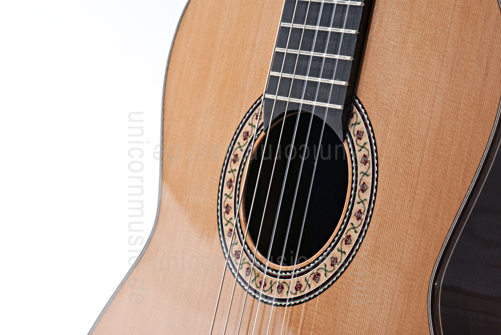 to article description / price Spanish Classical Guitar JOAN CASHIMIRA MODEL 144 Cedar - all solid - cedar top