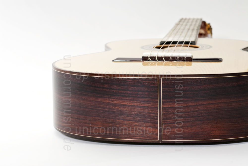 to article description / price Spanish Classical Guitar JOAN CASHIMIRA MODEL 144 Spruce - all solid - spruce top
