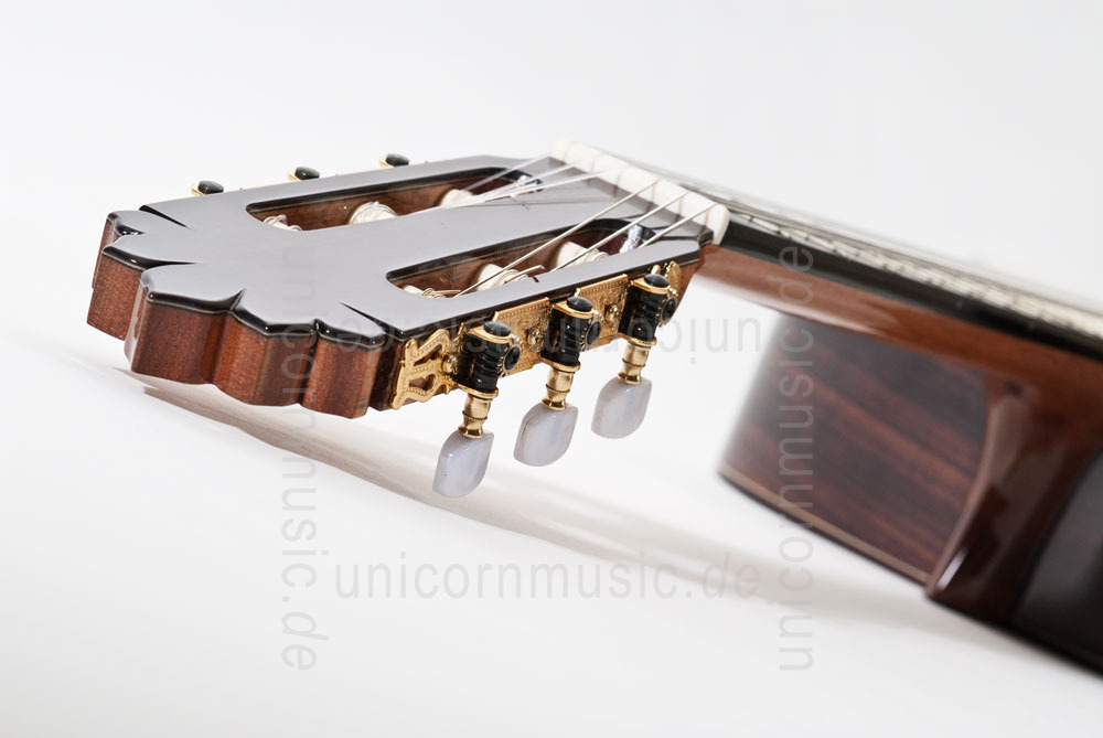 to article description / price Spanish Classical Guitar JOAN CASHIMIRA MODEL 144 Spruce - all solid - spruce top