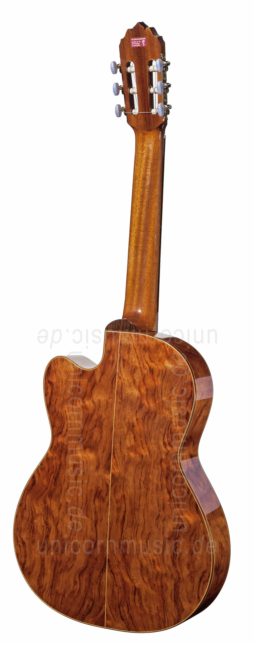 to article description / price Spanish Classical Guitar JOAN CASHIMIRA MODEL 56e E-CE Cutaway Thinline + L.R. Baggs Pickup - solid cedar top