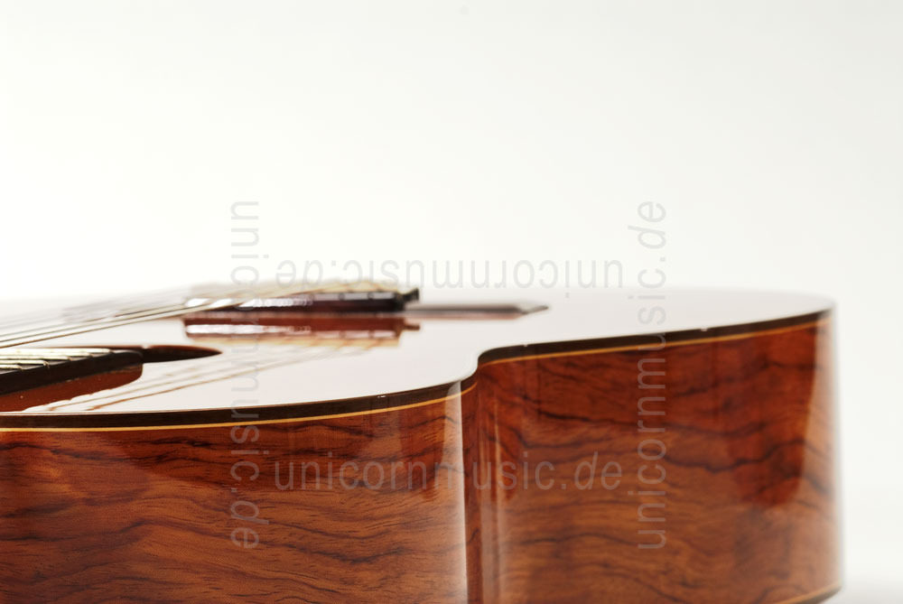 to article description / price Spanish Classical Guitar JOAN CASHIMIRA MODEL 56 - solid cedar top