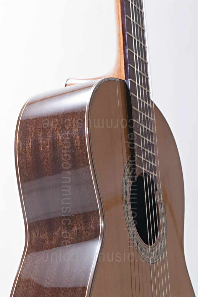 to article description / price Spanish Classical Guitar JOAN CASHIMIRA MODEL 77 - solid cedar top