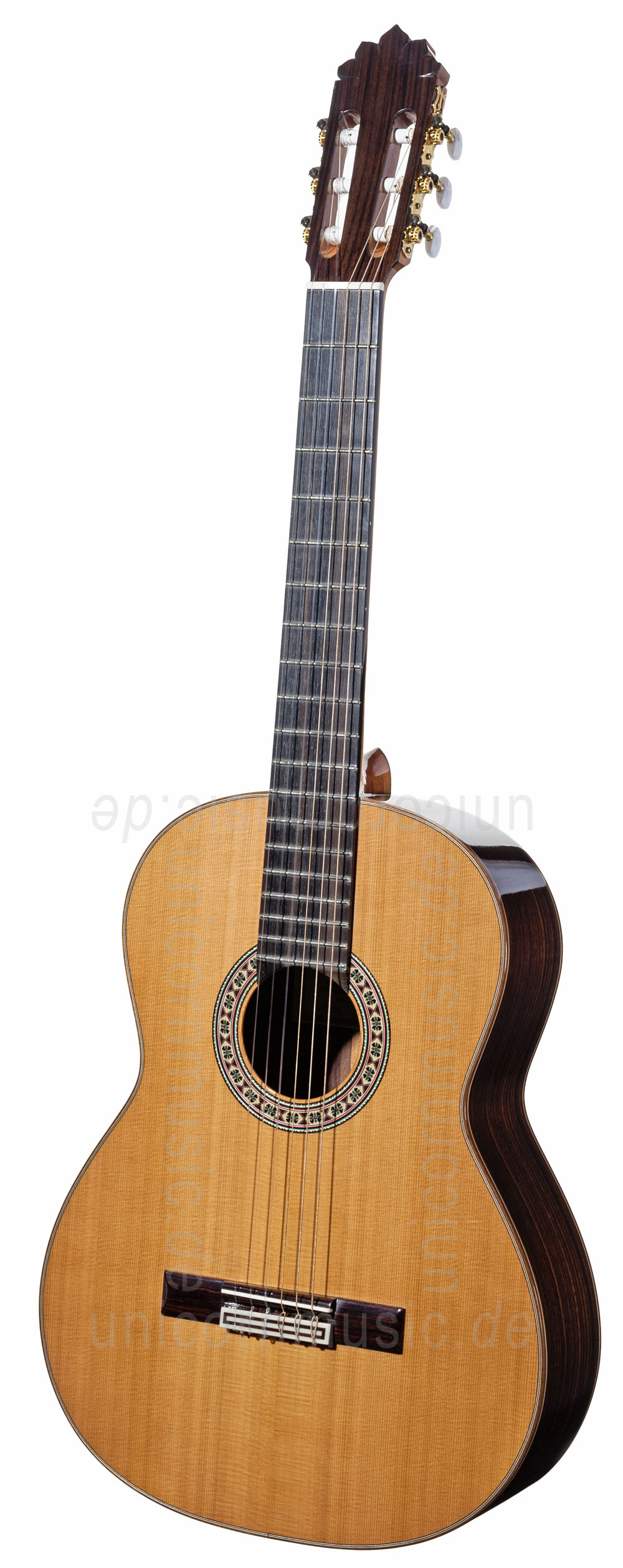 to article description / price Spanish Classical Guitar JOAN CASHIMIRA MODEL 130 Cedar - left hand - solid cedar top