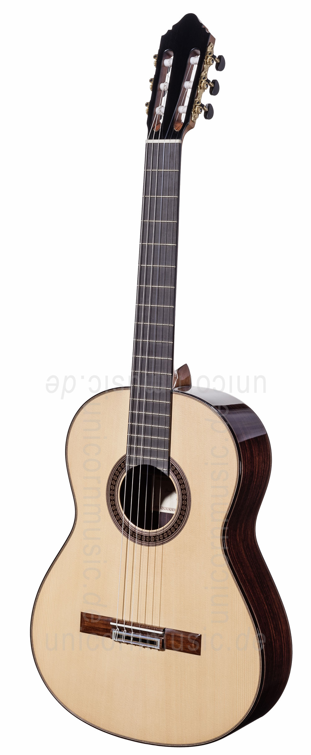 to article description / price Spanish Classical Master Guitar JOSE GONZALEZ LOPEZ spruce - all solid - spruce top  + case