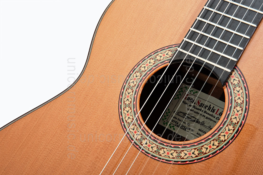 to article description / price Spanish Classical Guitar HERMANOS SANCHIS LOPEZ Model 1 EXTRA CONCIERTO - all solid - cedar top + case