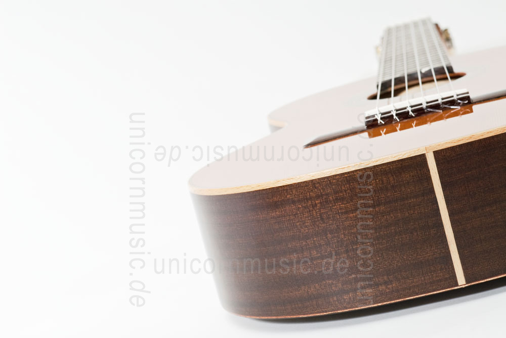 to article description / price Spanish Classical Guitar VALDEZ MODEL 1/63 SENORITA (ladies