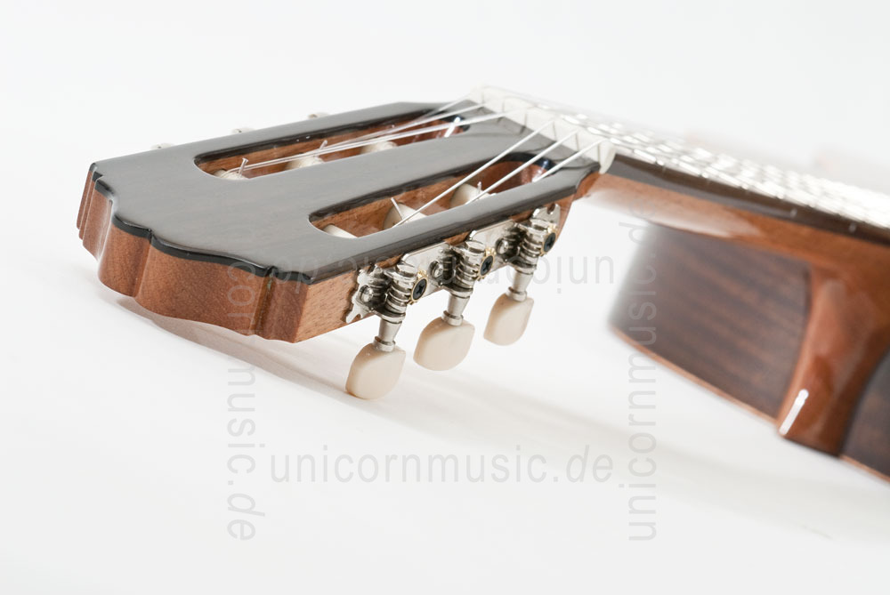 to article description / price Spanish Classical Guitar VALDEZ MODEL 1/63 SENORITA (ladies