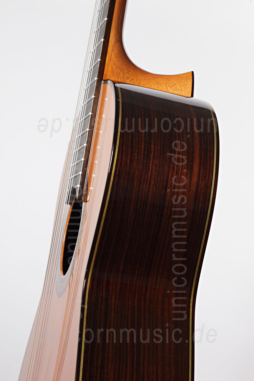 to article description / price Spanish Classical Guitar VALDEZ MODEL 38 C - all solid - cedar top