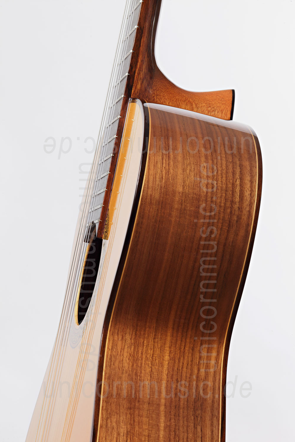 to article description / price Spanish Classical Guitar VALDEZ MODEL 5 S - solid top