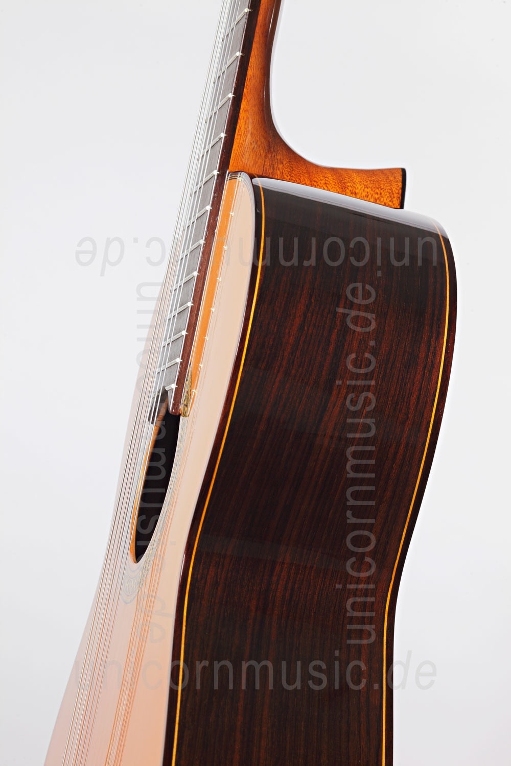 to article description / price Spanish Classical Guitar VALDEZ MODEL 7 Cedar - solid top