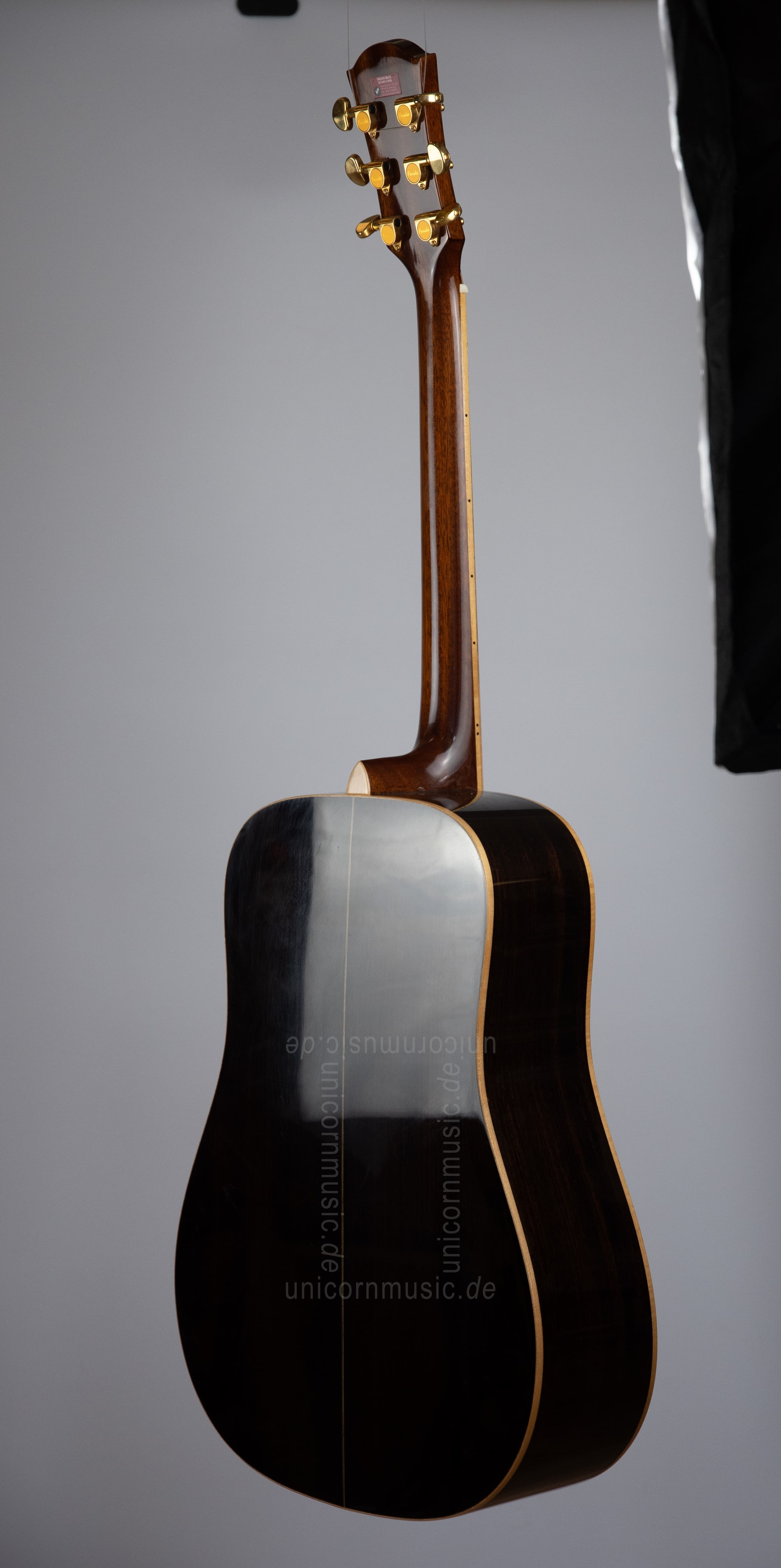 to article description / price Farida-D62-NA