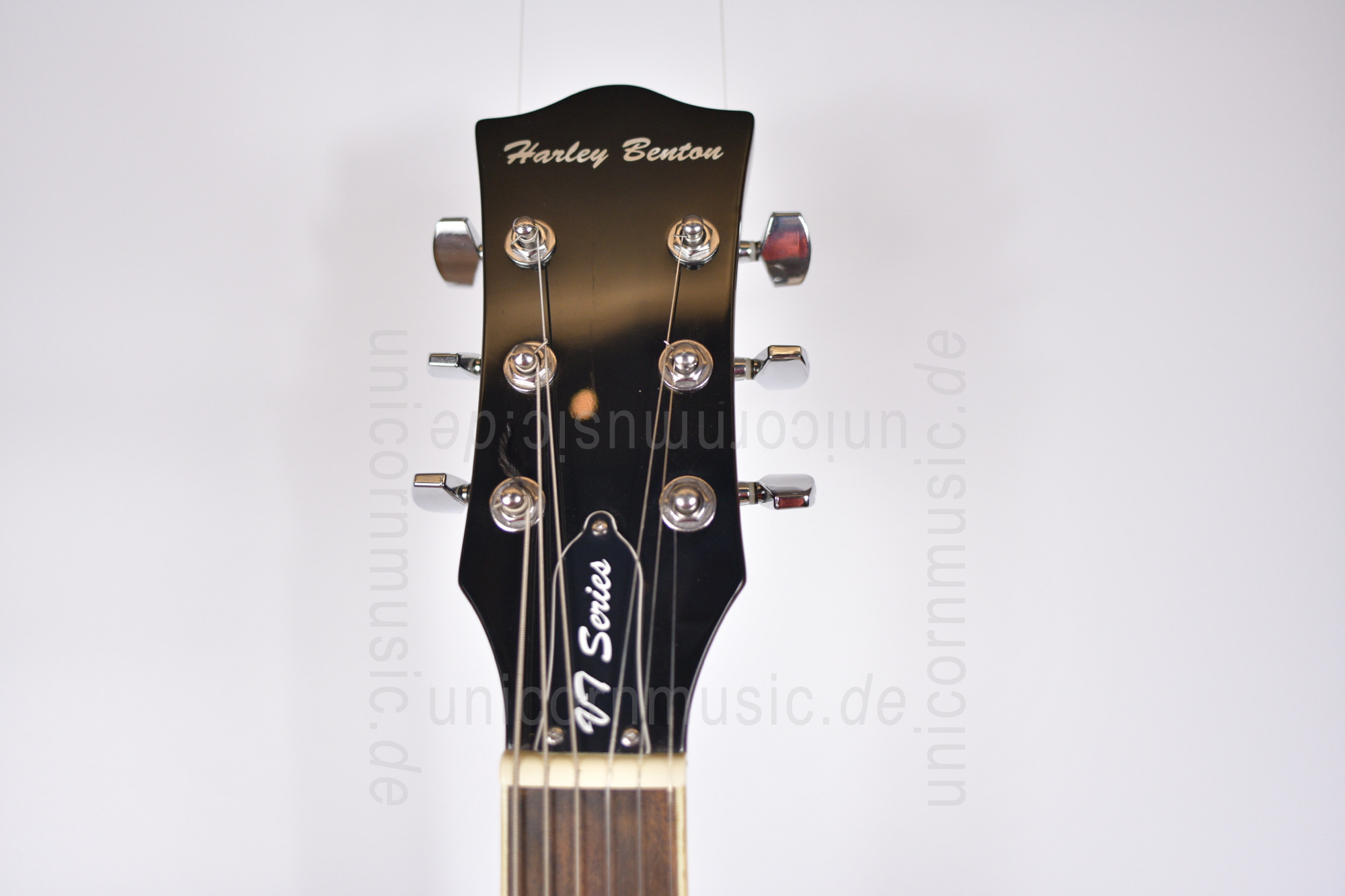 to article description / price Harley Benton HB35 VS