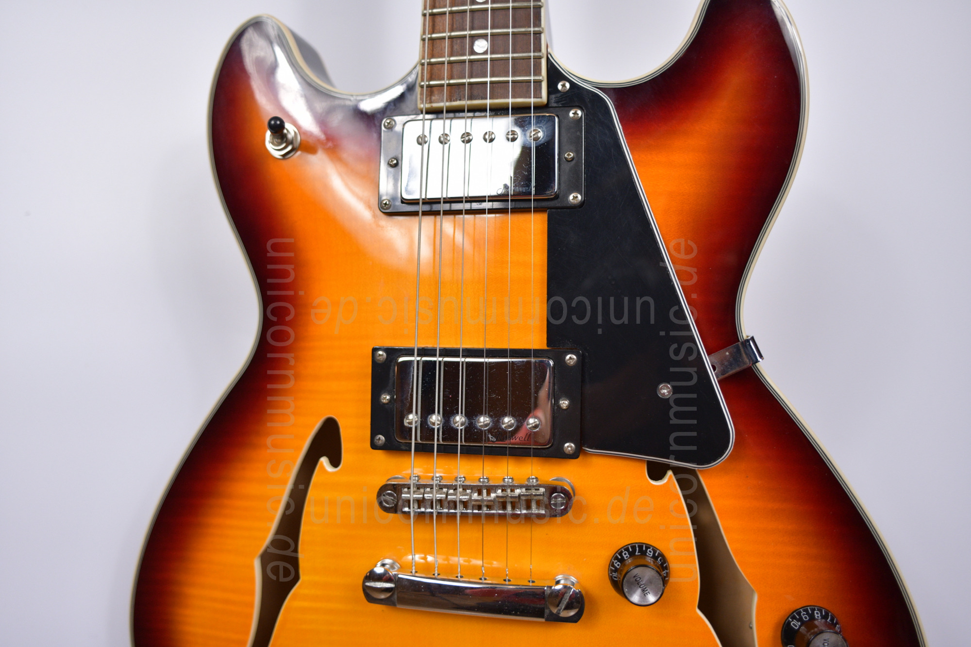 to article description / price Harley Benton HB35 VS