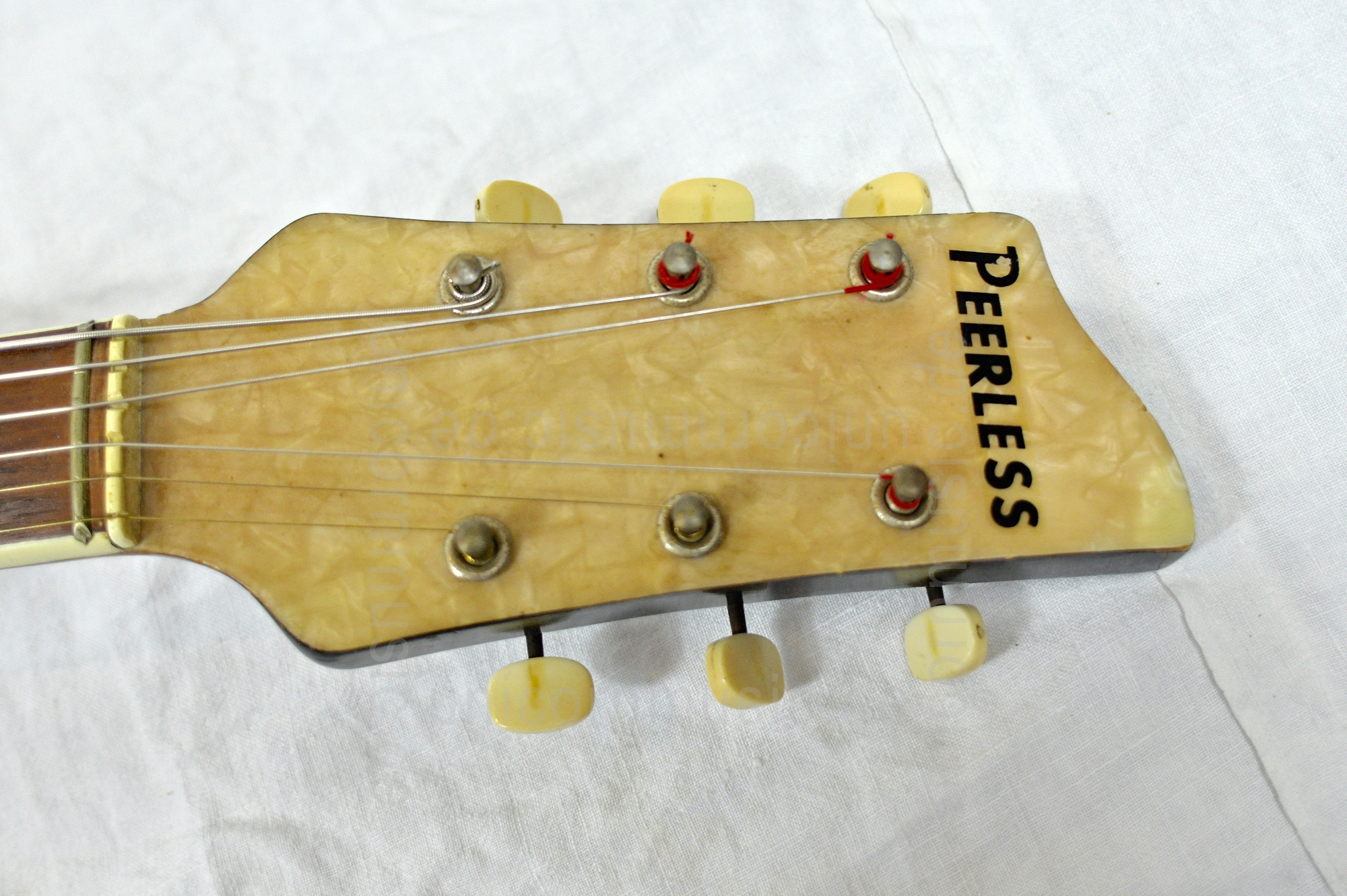 to article description / price 115 - Voss Archtop