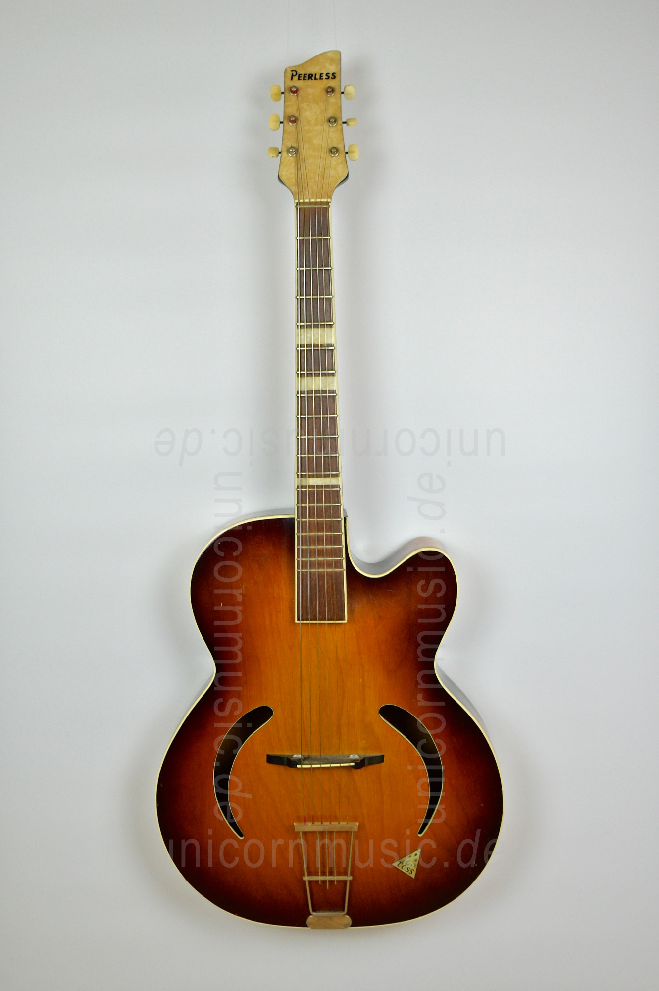 to article description / price 115 - Voss Archtop