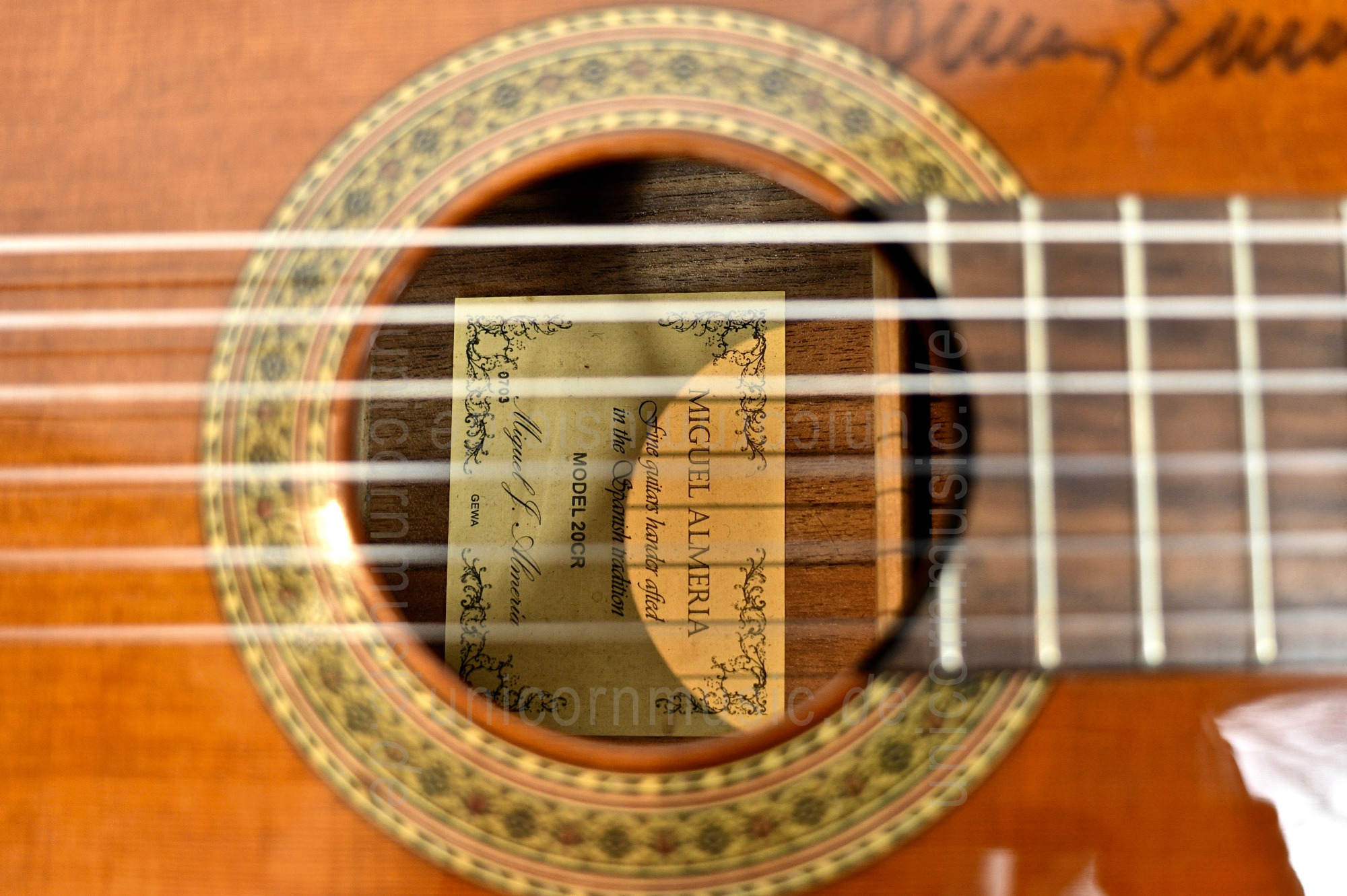 to article description / price Miguel Almeria 20CR