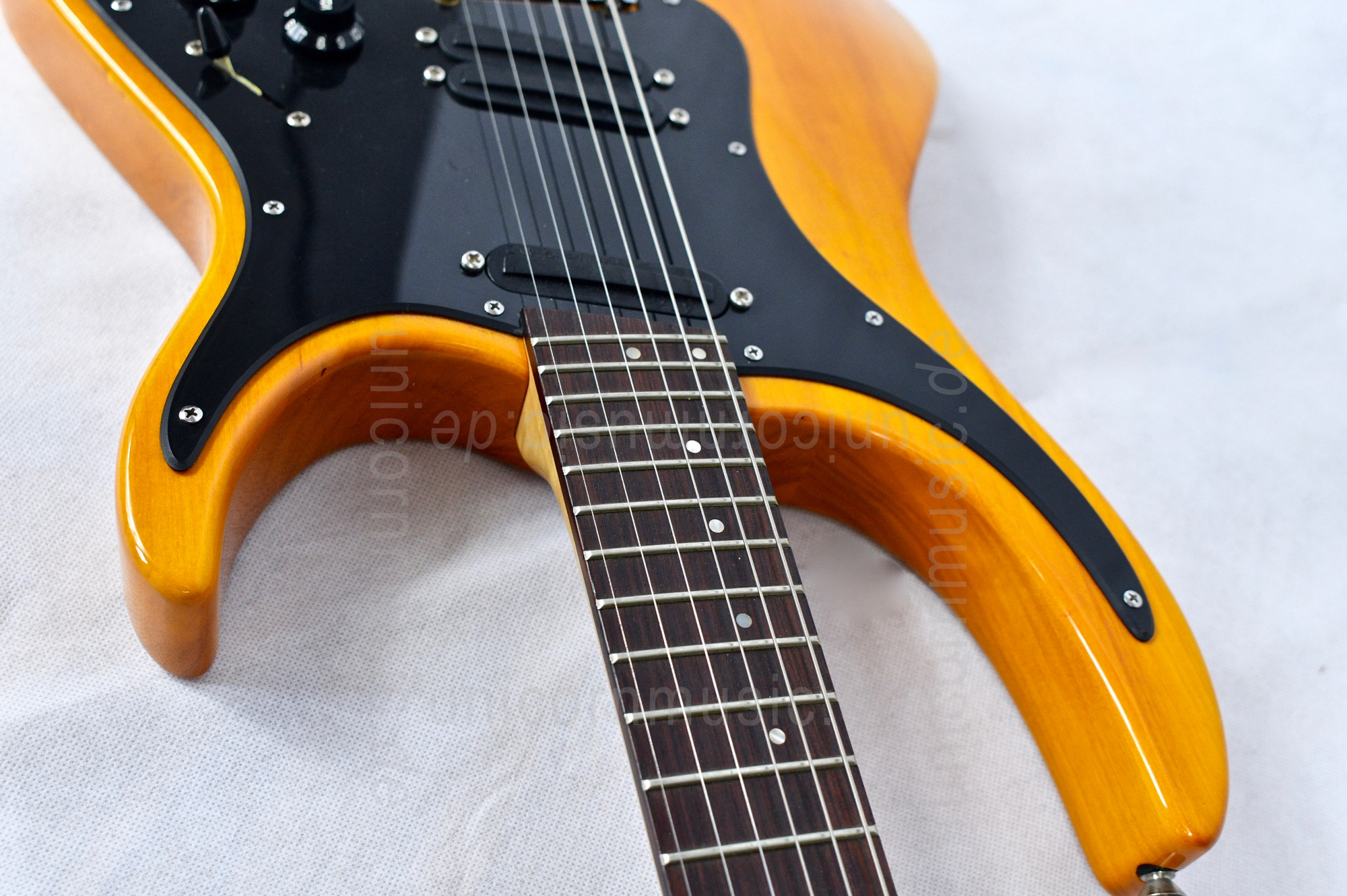 to article description / price Hohner Revelation RTX