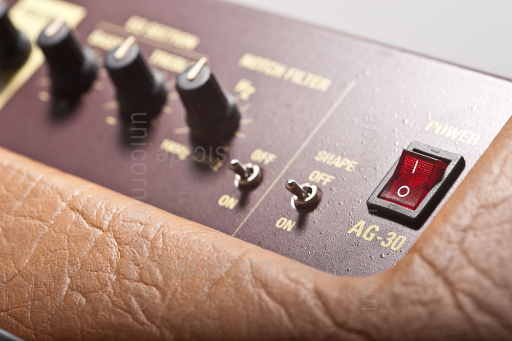 to article description / price Acoustic Amplifier - ULTRASOUND AG30 (by Dean Markley)