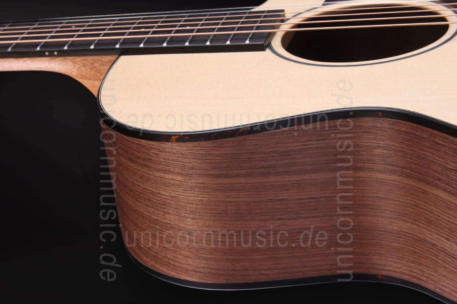 to article description / price Acoustic Guitar FURCH BLUE D-SW - Dreadnought - all solid