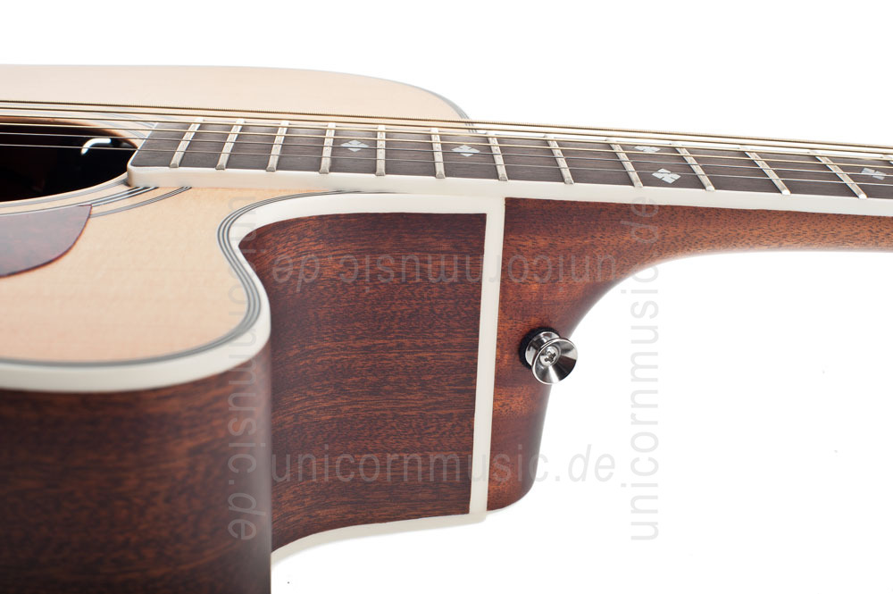 to article description / price Acoustic Guitar TANGLEWOOD TW15/NS CE - Sundance Series - Fishman Presys Plus EQ - Cutaway - all solid